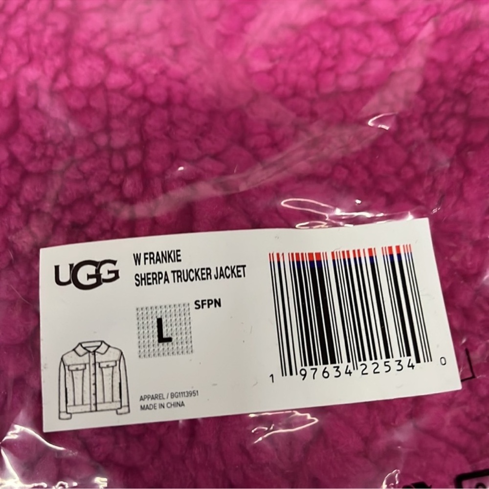 Ugg jacket - Picture 4 of 4